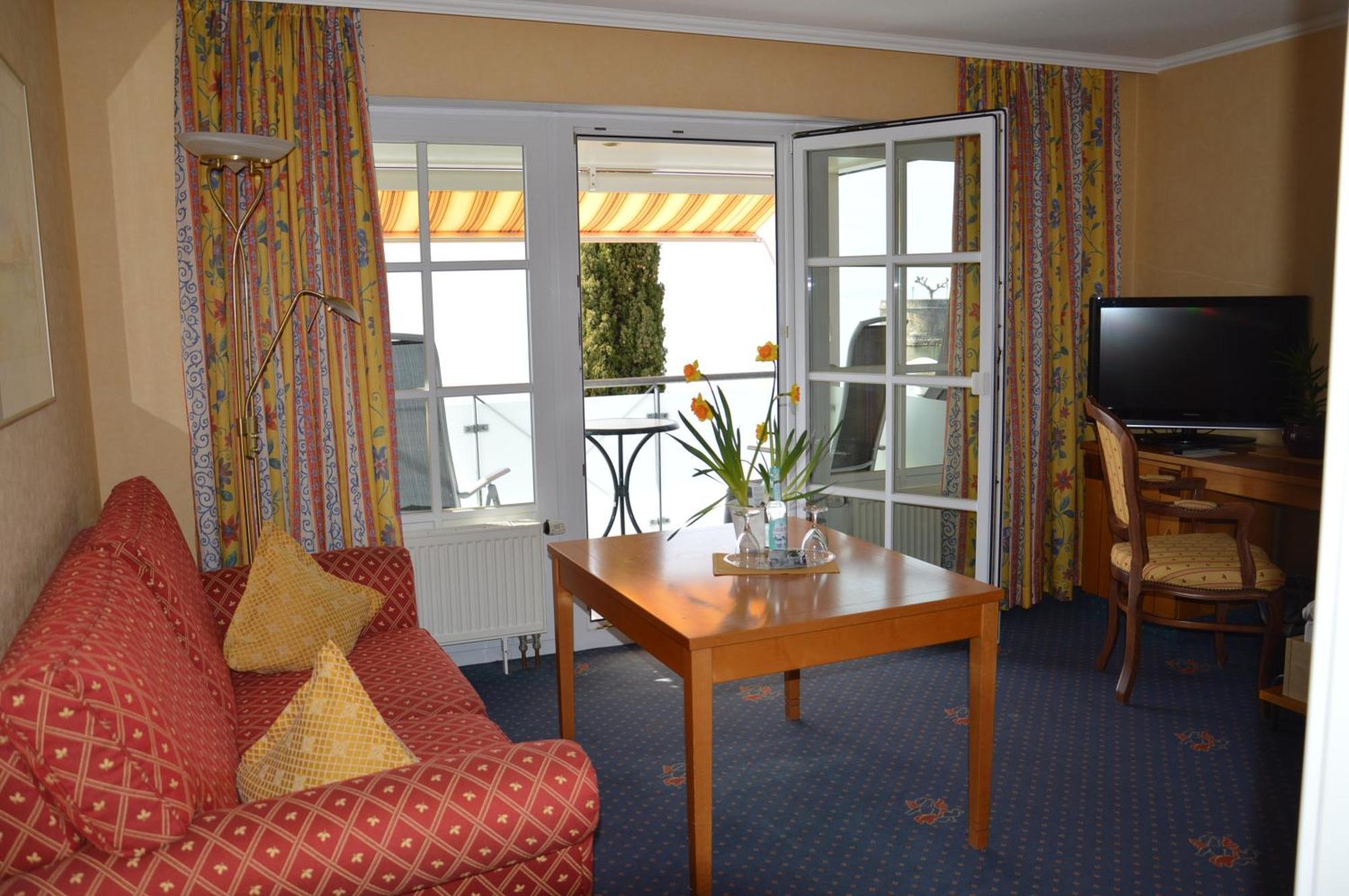 Hotel Engel Langenargen Exterior photo